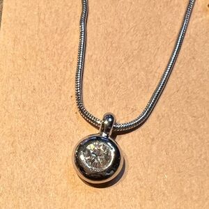 Swarovski circle necklace